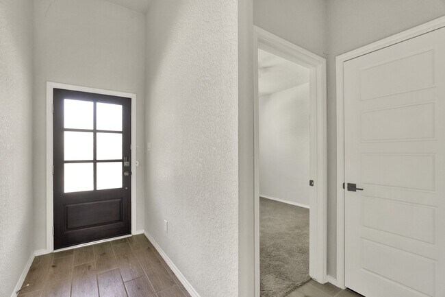 Building Photo - 9313 Aggie Run