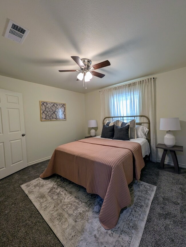 2 Bedroom 2nd Bedroom - Chance's Court Apartments