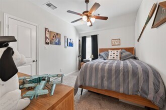 Building Photo - 15006 Eves Necklace Ct