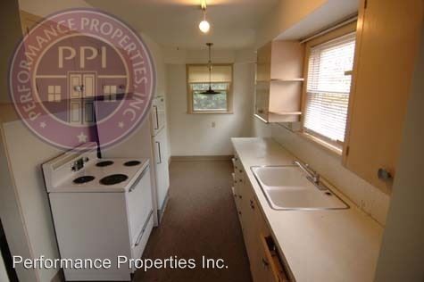 Building Photo - 2 br, 1 bath House - 4405 SE  Windsor Court