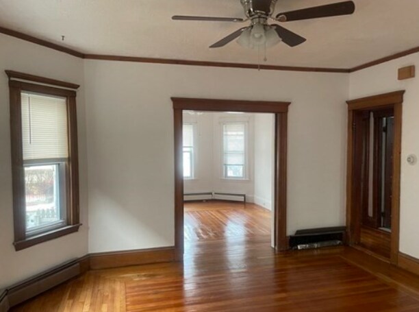 Building Photo - 10 Bowdoin St
