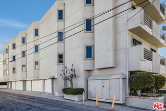 Building Photo - 1216 S Saltair Ave