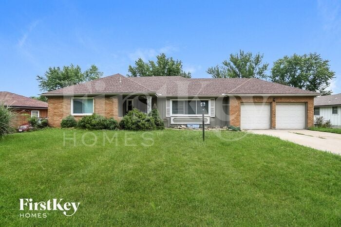 Primary Photo - 9912 E 85 Terrace