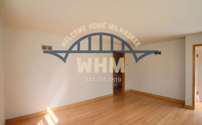 Foto del edificio - 4253 N 63rd St