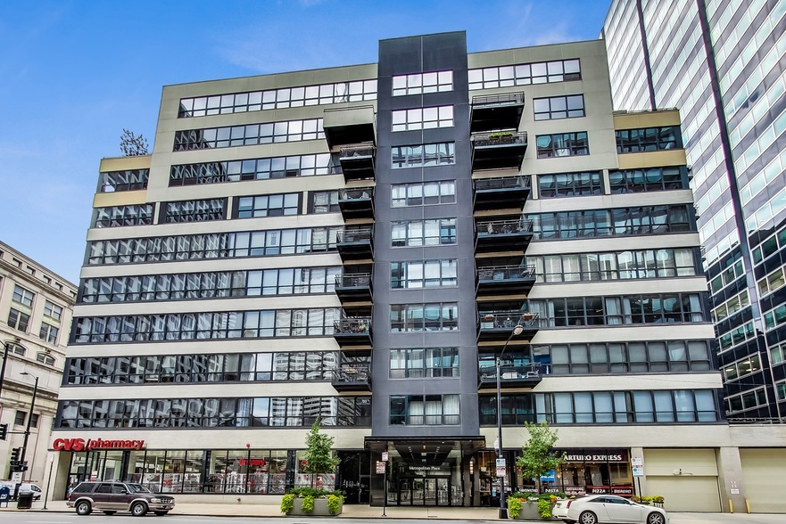 Primary Photo - 130 S Canal Street Unit 9H