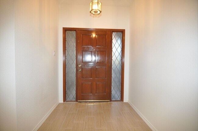 Foto del edificio - 3 Cimarron Dr