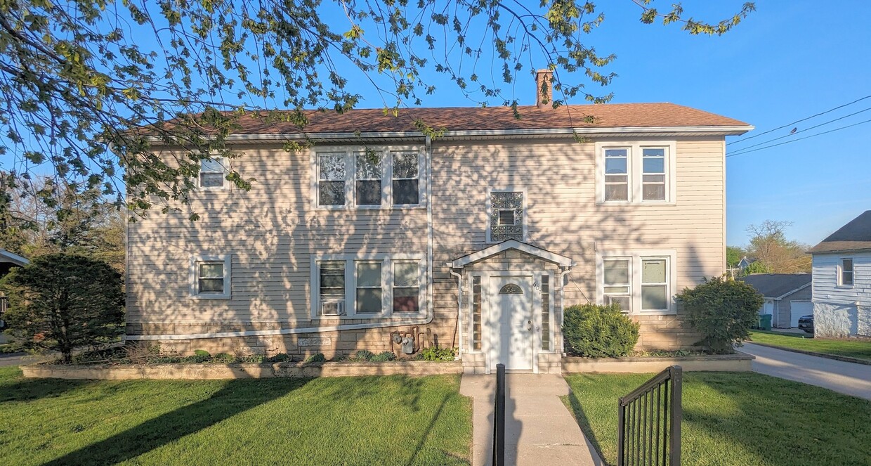 Primary Photo - 607 Walnut St