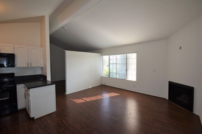 Building Photo - 5744 Colfax Ave