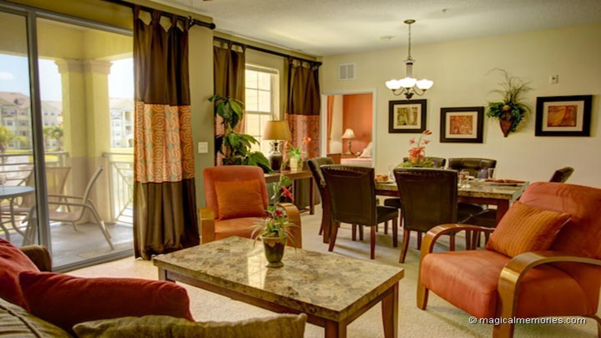 Great Room - 5257 Cane Island Loop