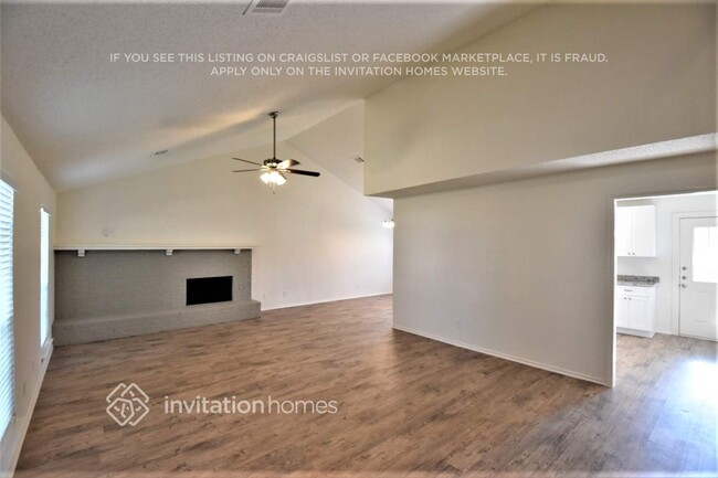 Building Photo - 4147 Hathaway Dr