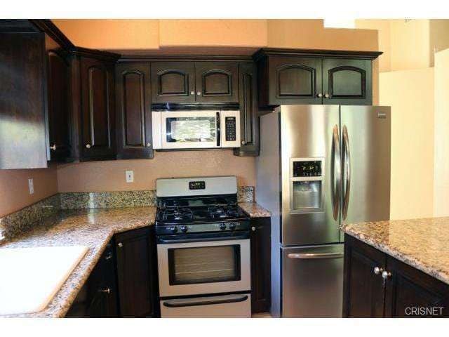 Building Photo - Beautiful Single-Story 4-Bedroom Home in the Northbridge Community of Valencia