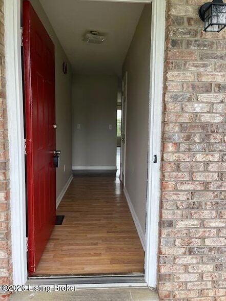 Foto del edificio - 1711B Cliff Ridge Ct
