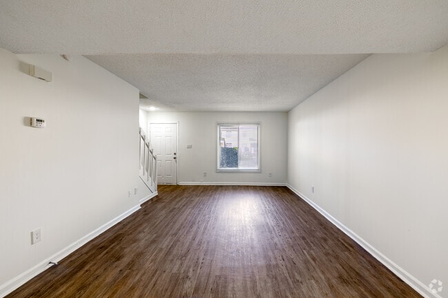 Interior Photo - Harbour Landing