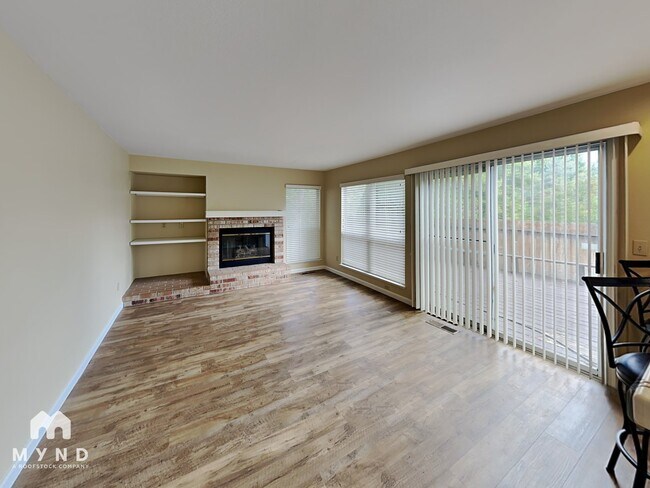 Building Photo - 4507 Highcrest Dr