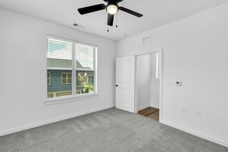 Building Photo - 1412B Forward Dr