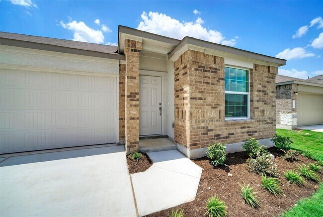 Building Photo - 108 Montego St