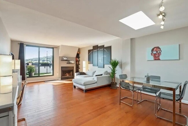 Photo - Spacious one bedroom House