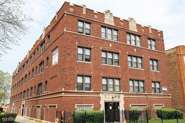 Foto del edificio - 2 br, 1 bath Apartment - 8456 S Wabash Ave