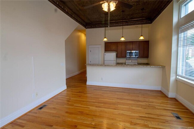 Building Photo - Wyoming - 2801