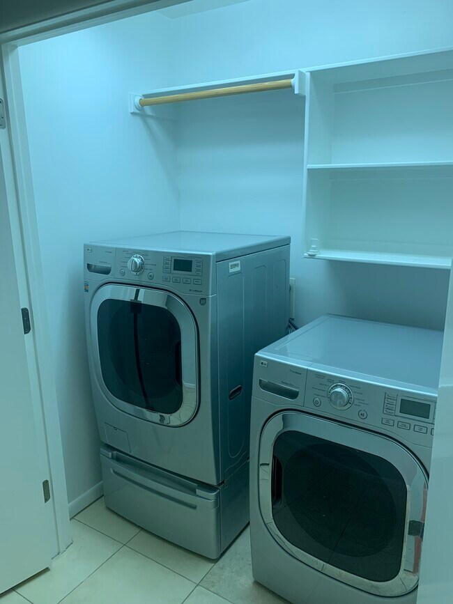 Laundry Room - 704 Arch Adams Ln