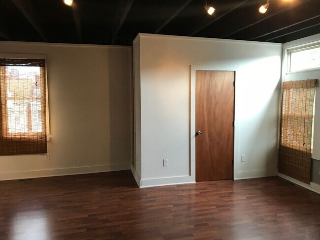 Foto del edificio - 3947 Mintwood St