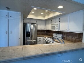 Building Photo - 25621 Mont Pointe