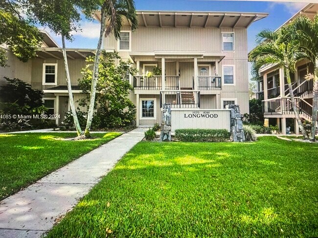 Foto del edificio - 18380 SE Wood Haven Ln