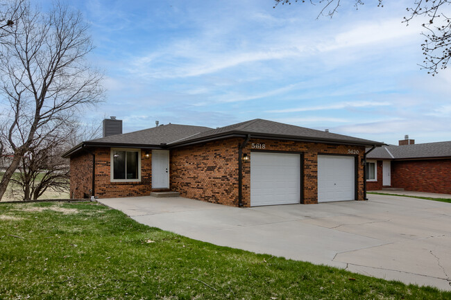 Building Photo - 5618 S 38th St