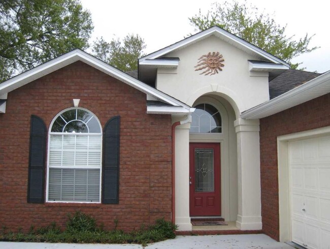 Entry way - 5805 Dunbar Cir