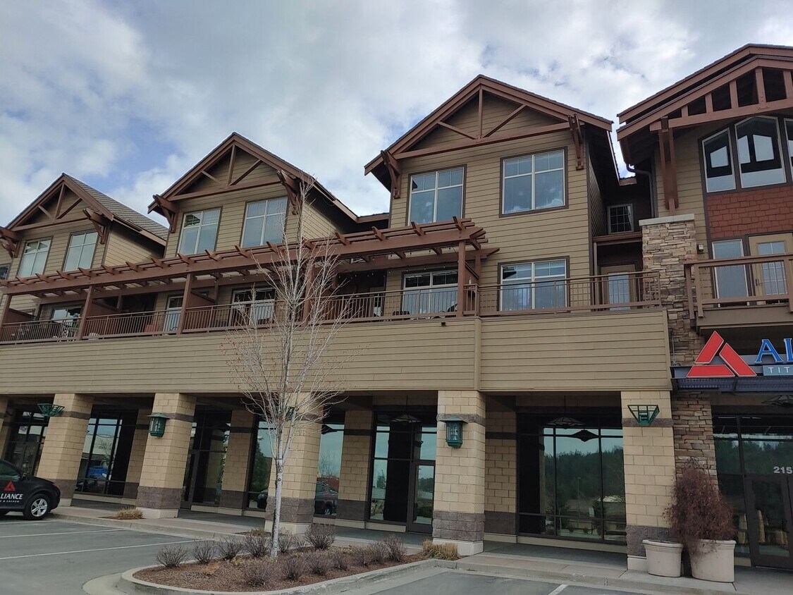 Executive Furnished Condo at Riverstone House Rental in Coeur d