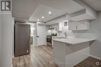 Building Photo - 1189 Cartier Blvd