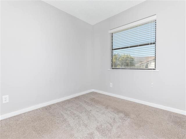 Building Photo - Palm River