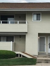 Building Photo - 529 Summer Winds Ln