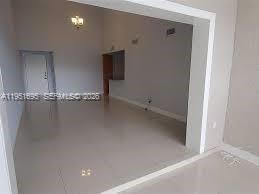 Foto del edificio - 9417 Fontainebleau Blvd