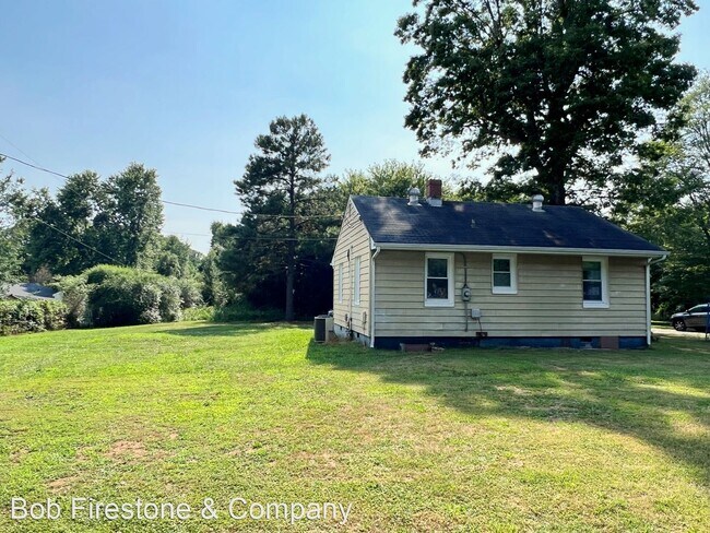 Building Photo - 2 br, 1 bath House - 10701 Blossomwood Rd.