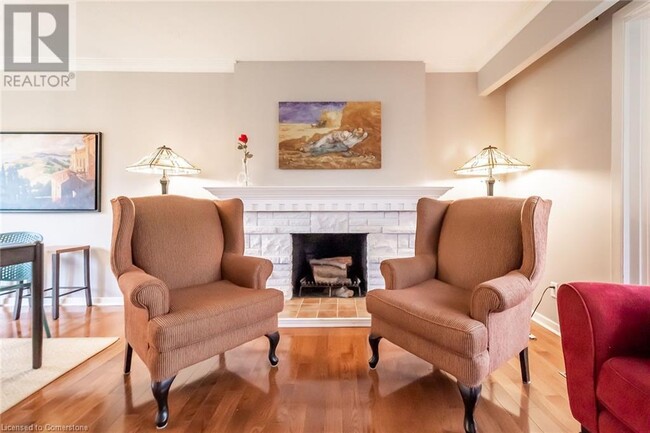 Building Photo - 227 Walden Dr
