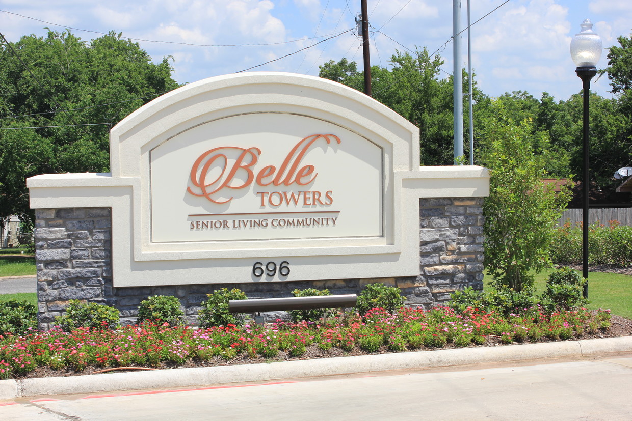 Primary Photo - Belle Towers