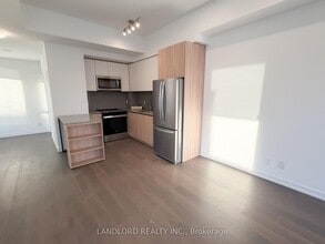 Building Photo - 15 Maryport Ave