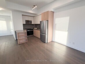 Building Photo - 15 Maryport Ave