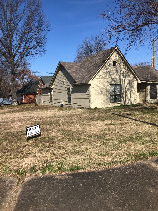 Primary Photo - 7498 Wheatfield Dr