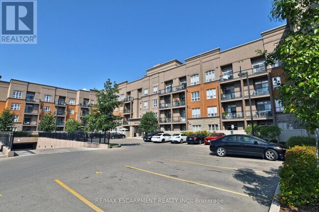 Building Photo - 5317 Upper Middle Rd