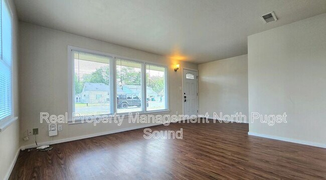 Foto del edificio - 1083 Alder Ave