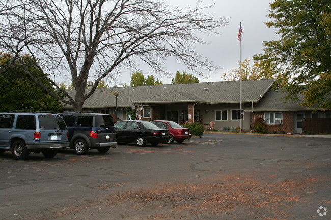 Building Photo - Silver Leaf I & II Apartments