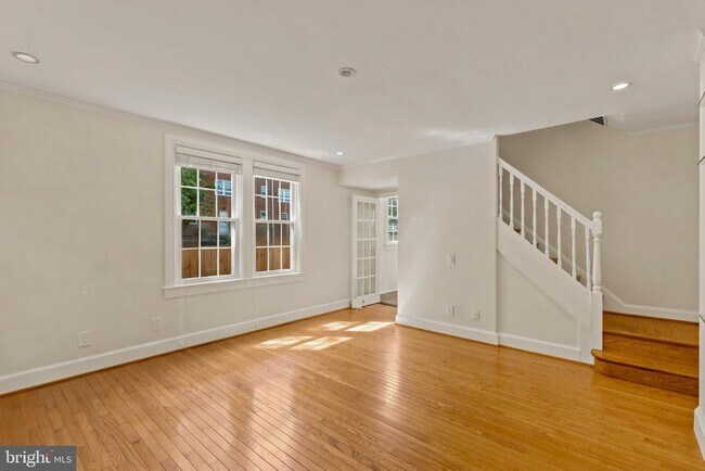 Building Photo - 1400 S Edgewood St