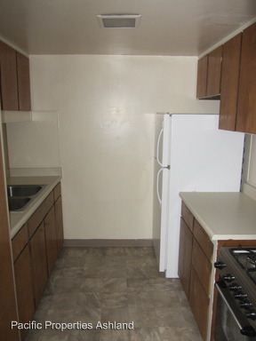 Building Photo - 99 Emerick St