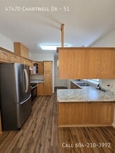 Building Photo - 47470 Chartwell Dr