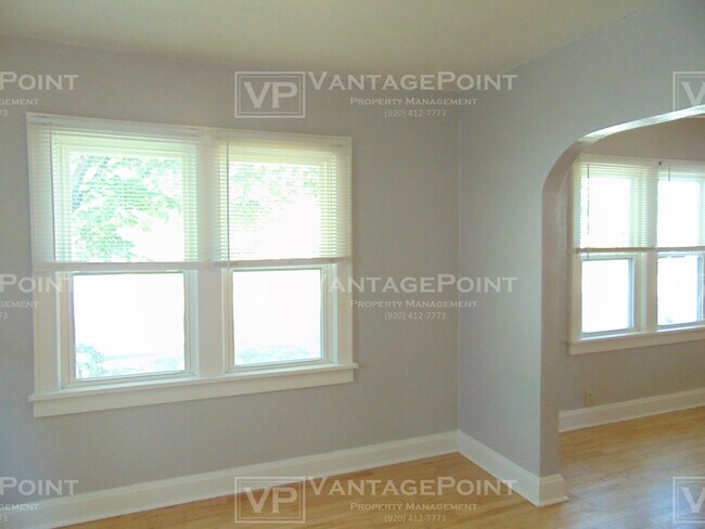 Building Photo - 834 Harrison St