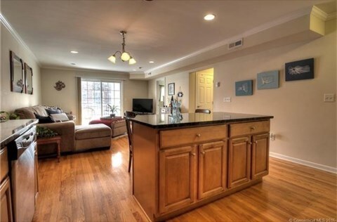 Living Room - 180 Melba St