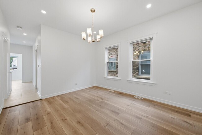 Foto del edificio - 1109 N Kedvale Ave