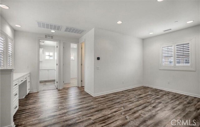 Foto del edificio - 13 Torosa